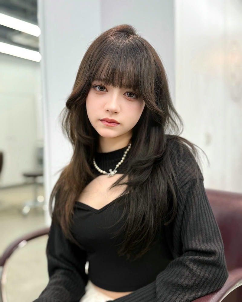 tóc layer ngang vai mặt tròn