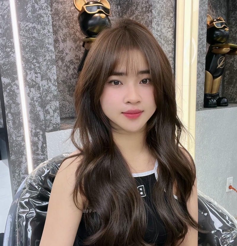 tóc mái pháp nữ quý phái