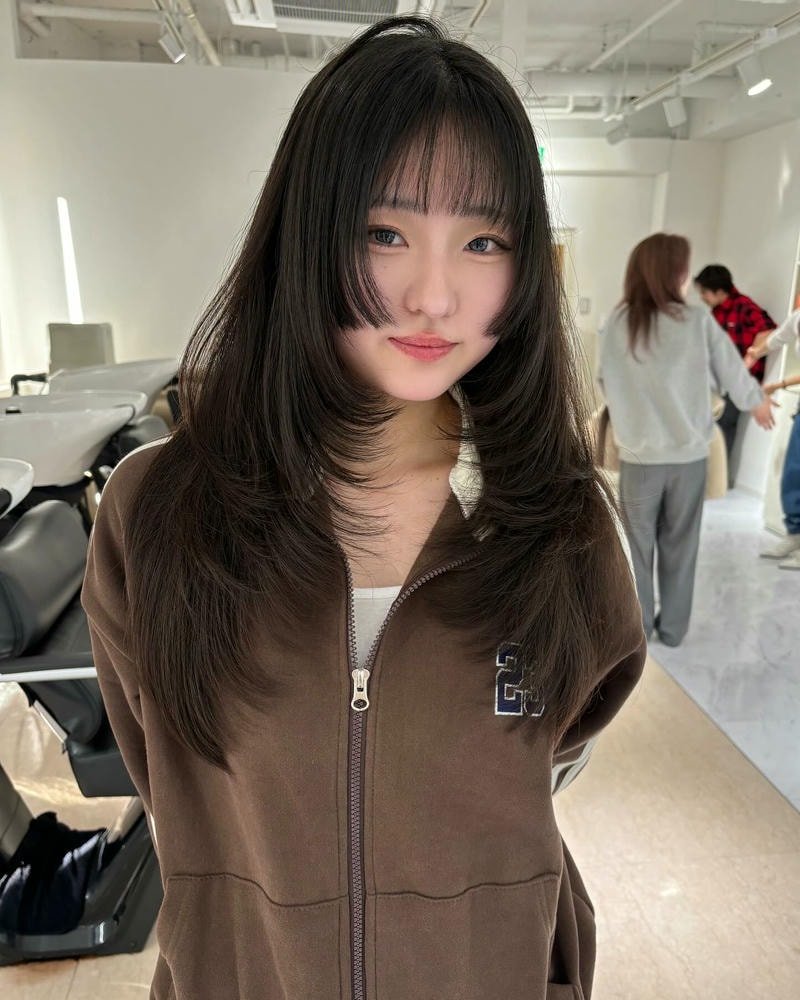 tóc mullet layer dài nữ mặt tròn