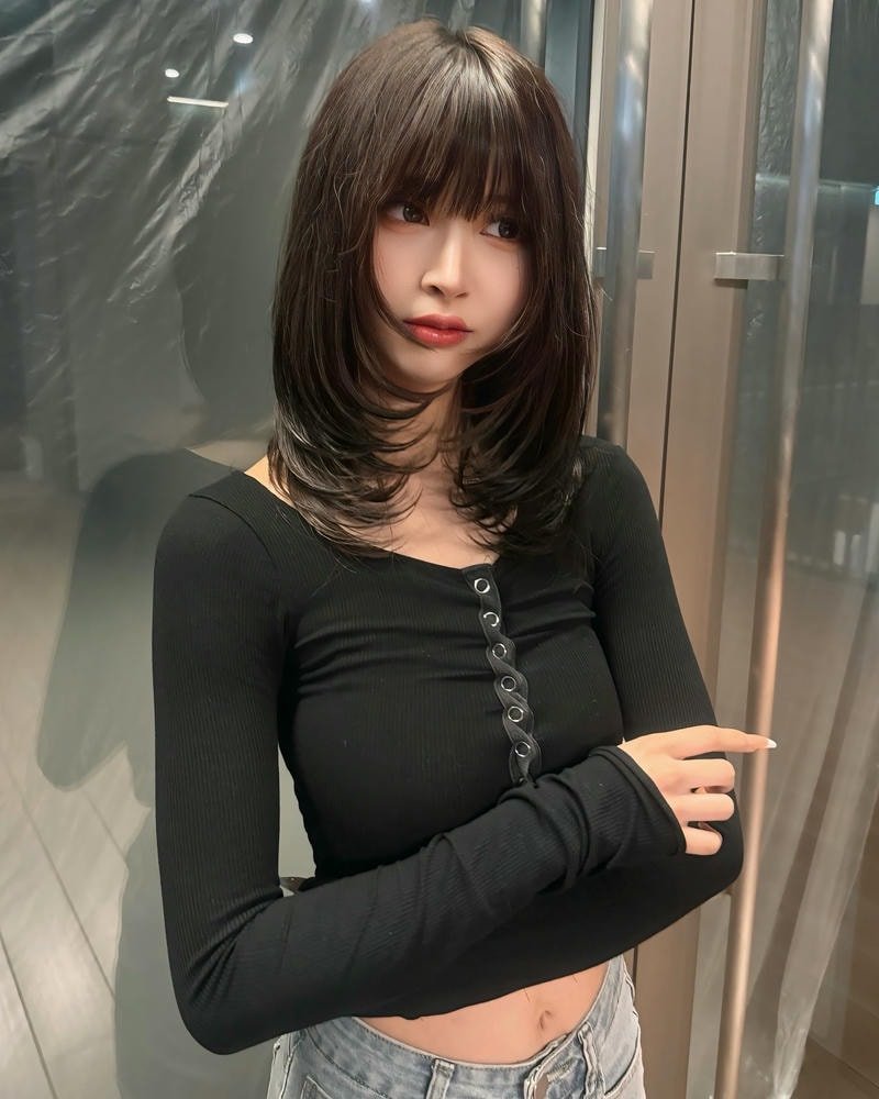 tóc mullet nữ mặt tròn