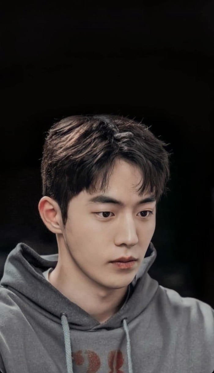 tóc nam ngắn mặt tròn cực ngầu