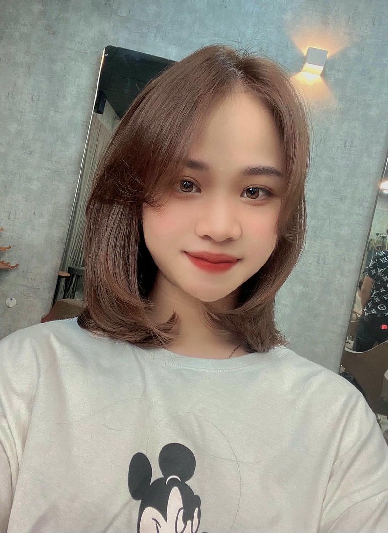 toc ngắn ngang vai