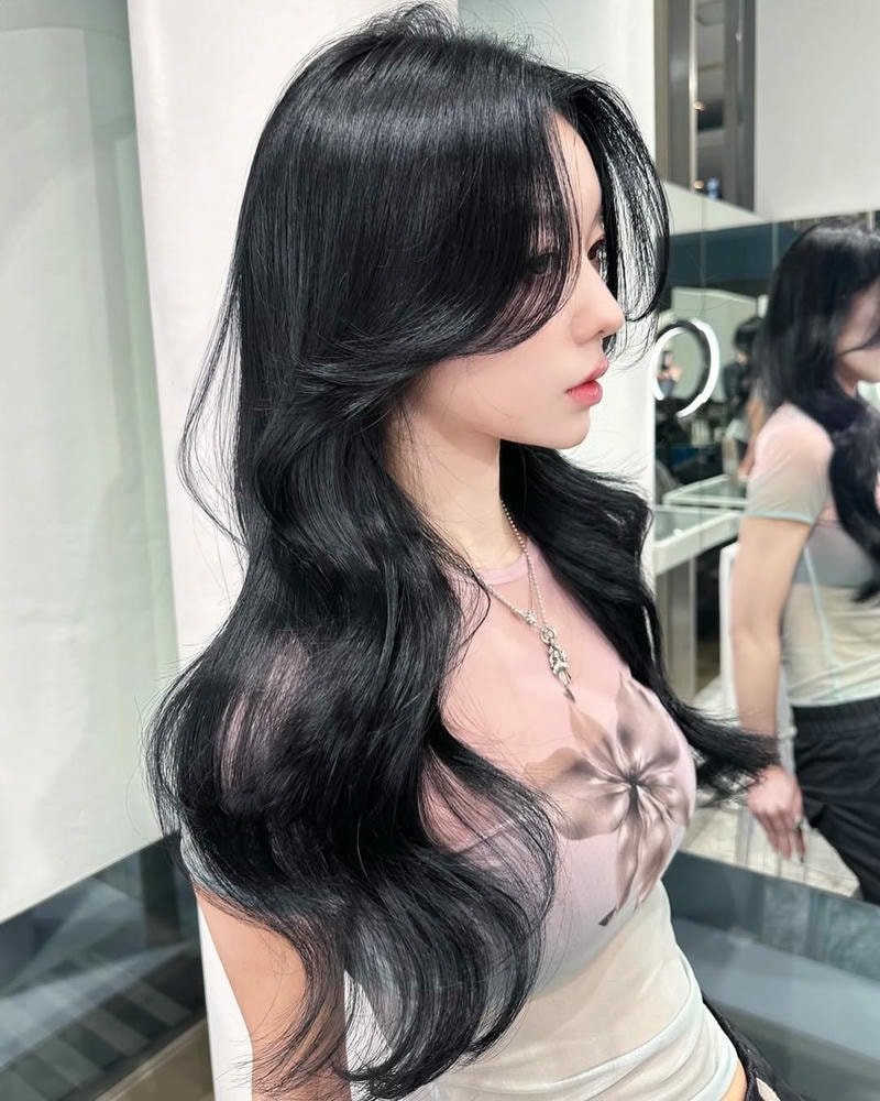 tóc ngắn uốn lơi