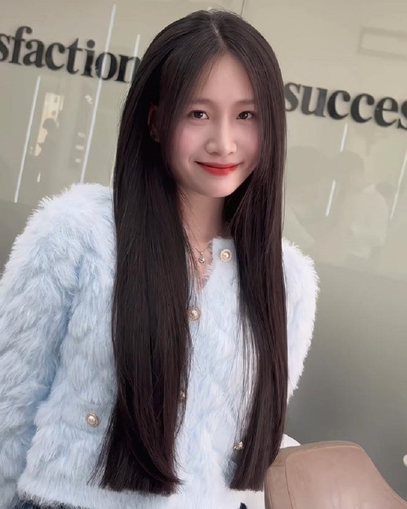 tóc ngang lưng thẳng đẹp