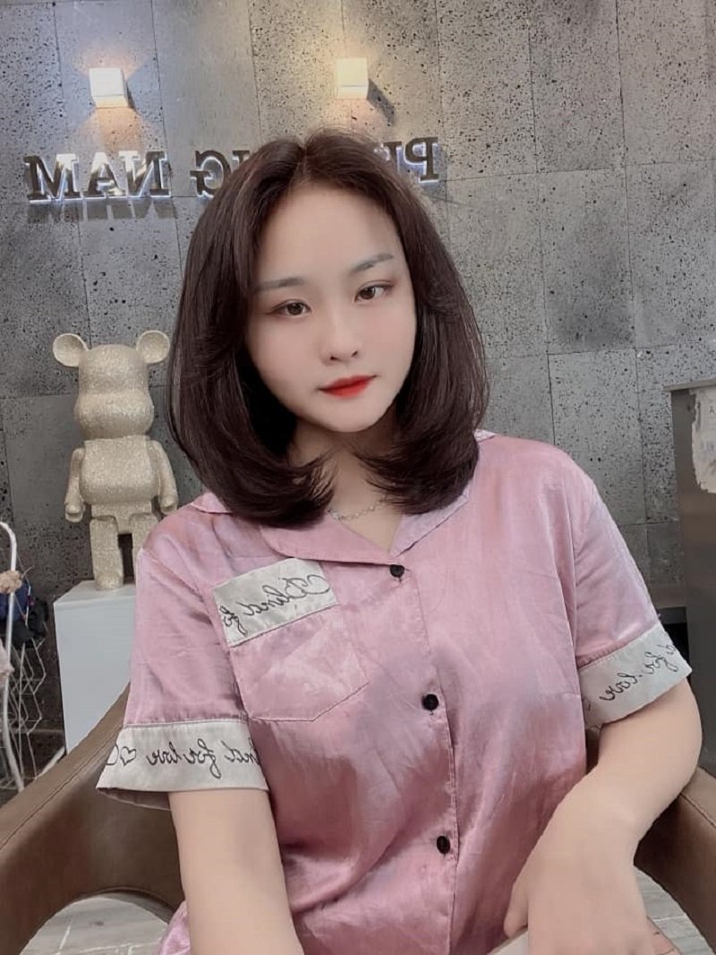 tóc tỉa layer ngắn ngang vai mái bay