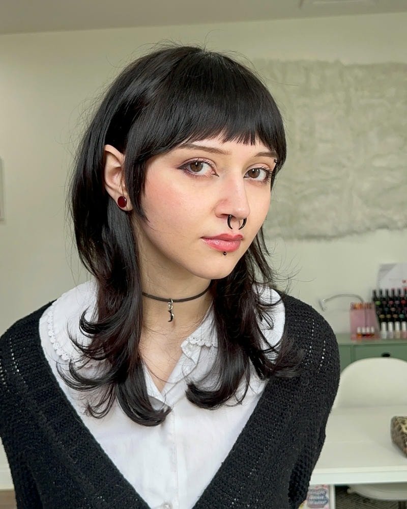 tóc tomboy mullet layer nữ mặt tròn