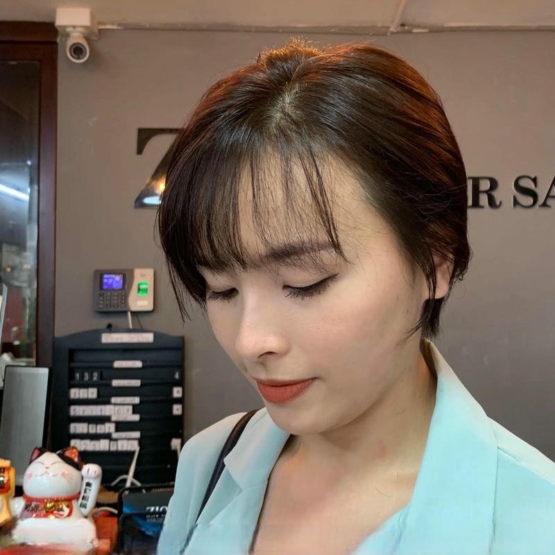 tóc tomboy mullet layer nữ mặt tròn