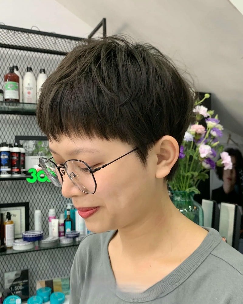 tóc tomboy ngắn
