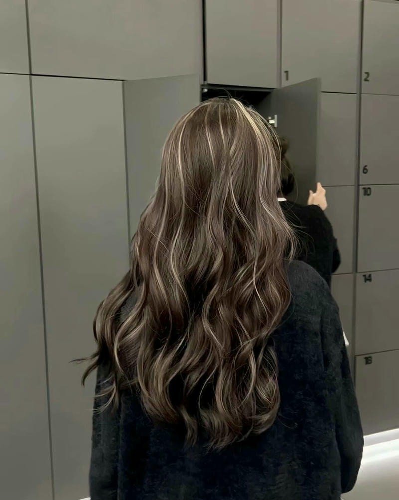 tóc uốn gợn sóng hàn quốc