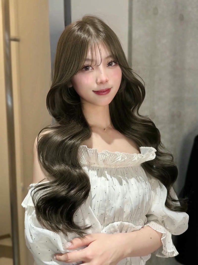 tóc xoăn lơi dài