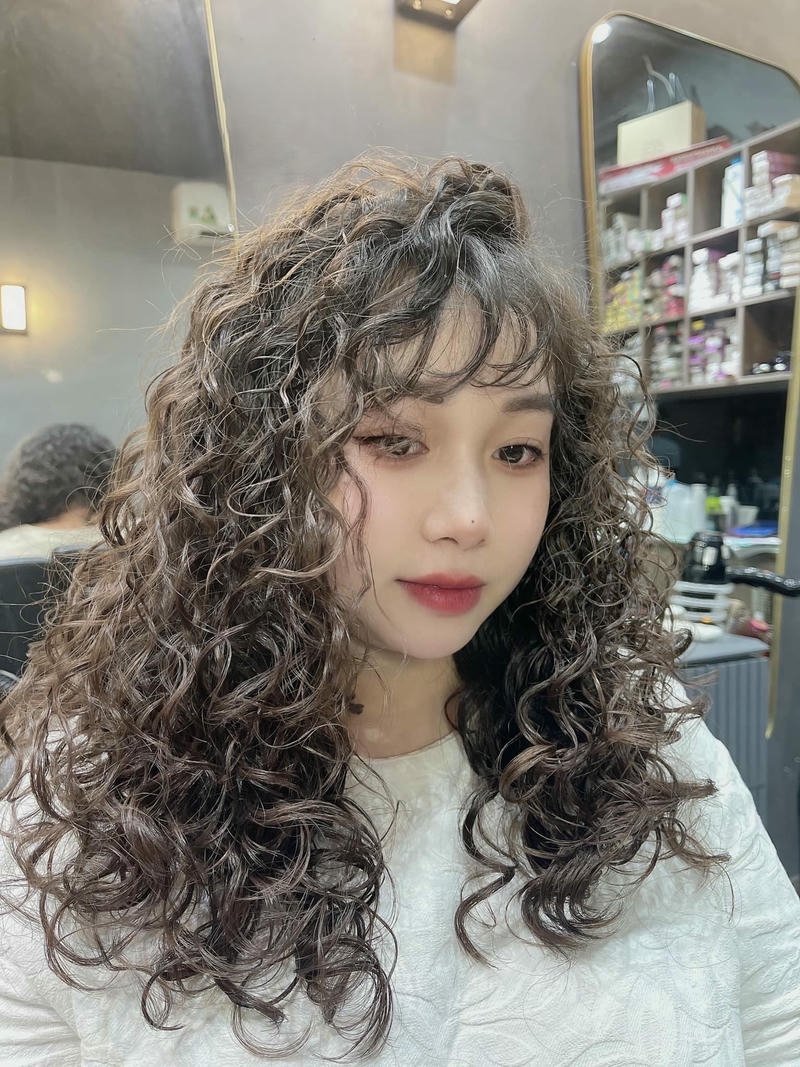 tóc xù tự nhiên
