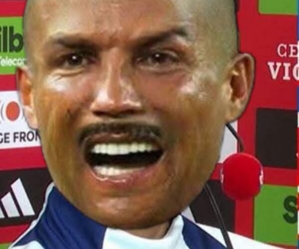 troll arsenal há mồm