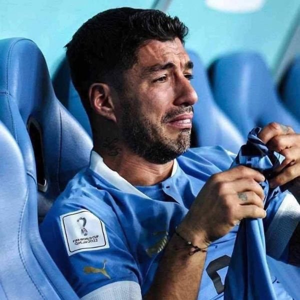 troll arsenal mếu máo