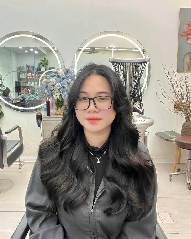 uốn lơi tóc ngắn