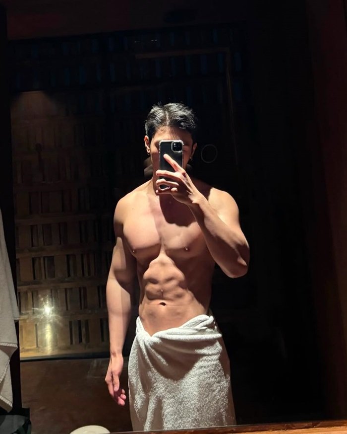 ảnh trai đẹp cơ bắp ngầu