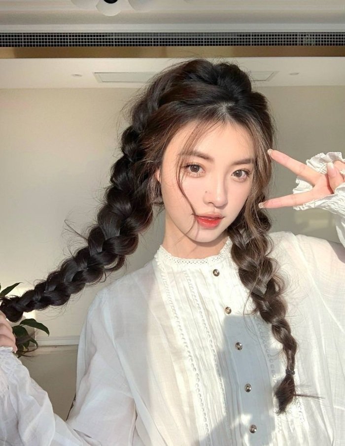 cách tết tóc đuôi sam