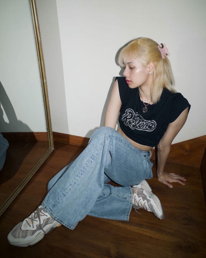 hình ảnh Lisa dễ thương