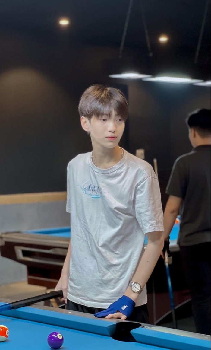 hình trai đẹp k10 bida