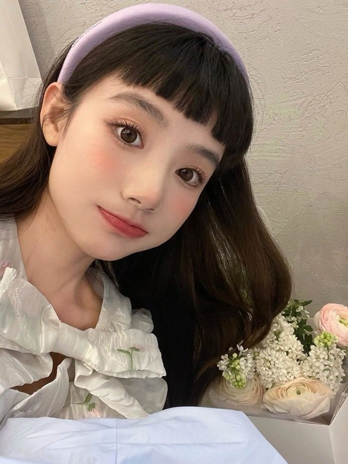 kiểu tóc mái ngố cho nữ