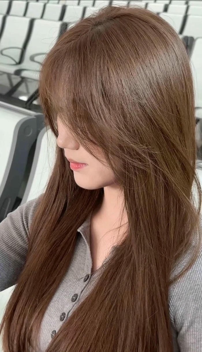 màu nâu hạt dẻ