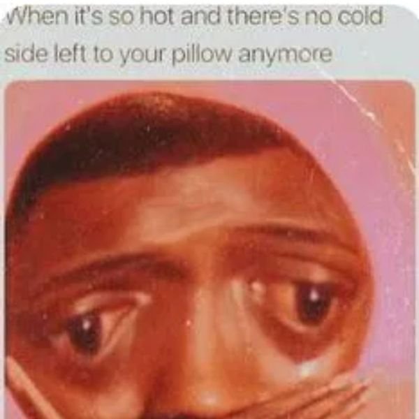 meme crying khóc đỏ mắt