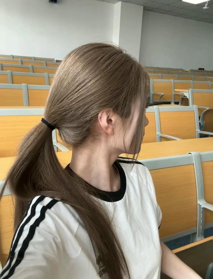 nâu trà sữa k tẩy