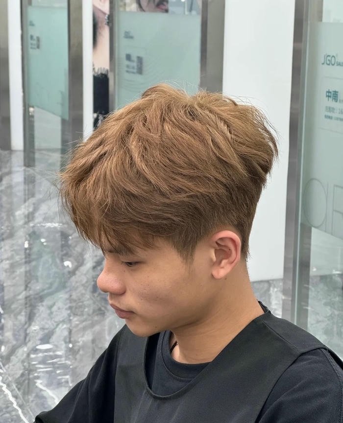 nâu trà sữa tóc nam