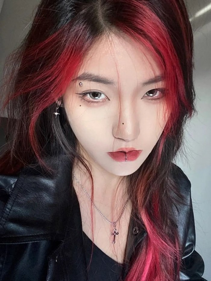 nhuộm hidden màu đỏ