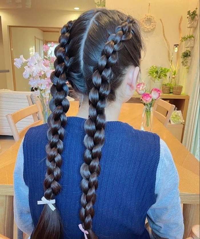 thắt bím đuôi sam