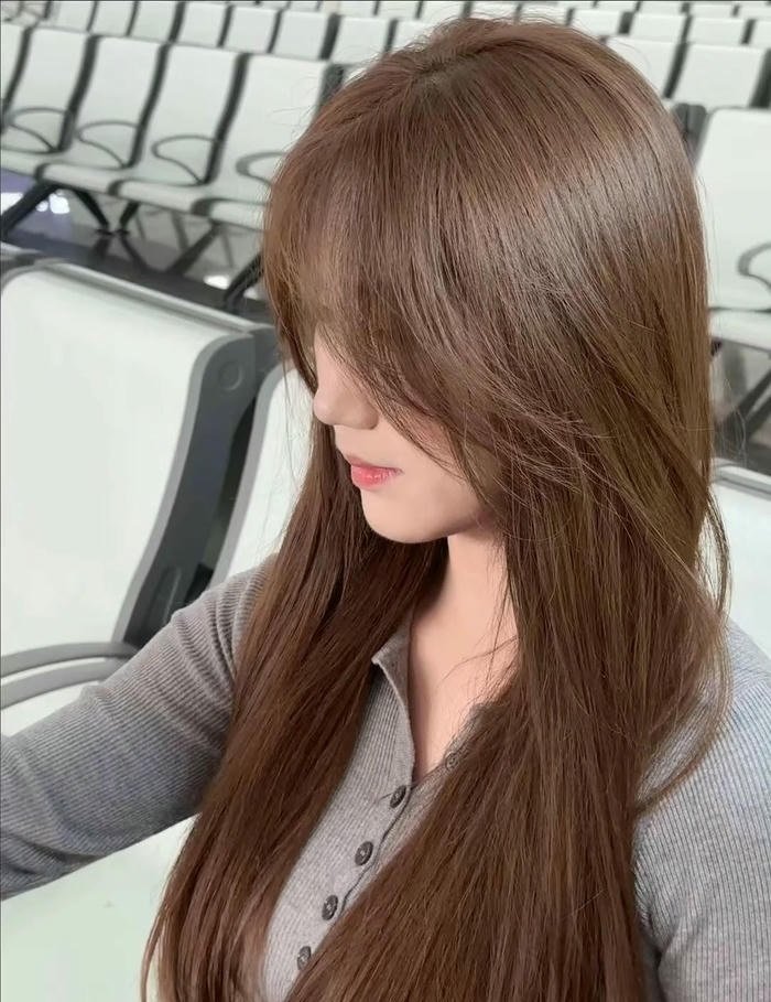 tóc màu hạt dẽ