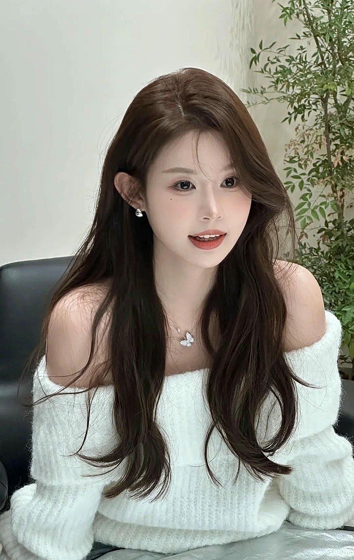 tóc màu nâu hạt dẻ