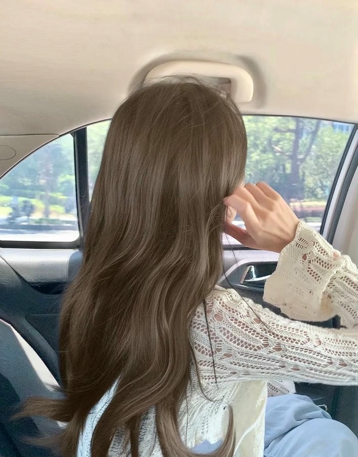 tóc màu nâu trà sữa không tẩy