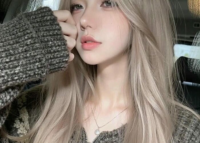 tóc màu trà sữa xám khói