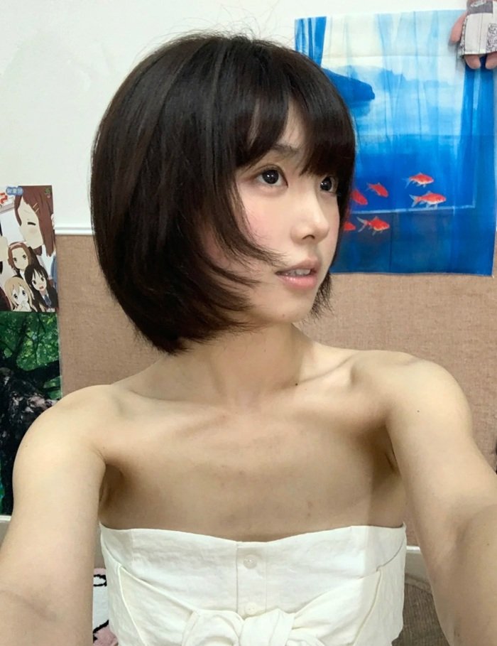 tóc mullet layer nữ ngắn