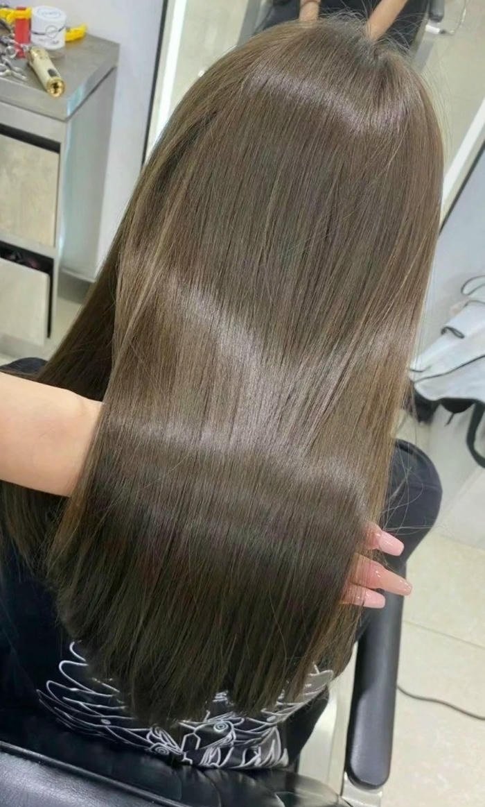 tóc nư màu nâu lạnh