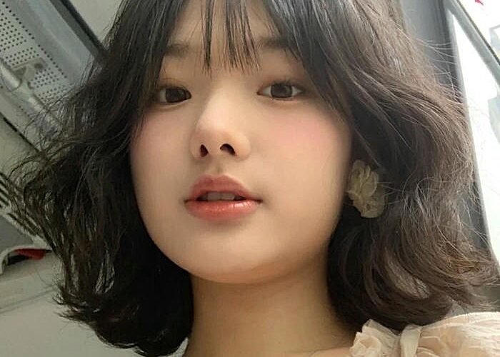 tóc xoăn lơi ngắn